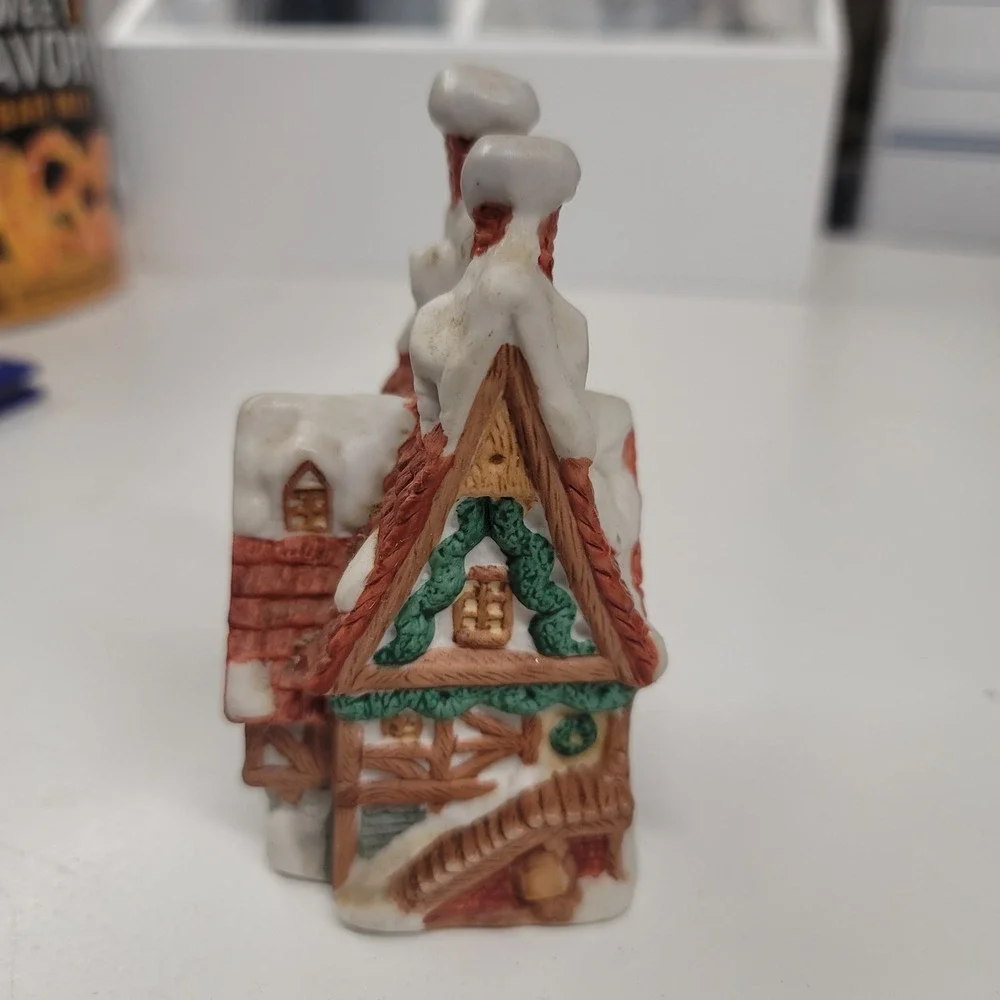 Whirley's 7408 Ceramic Christmas House Snow Roof Chimneys Bell 1980s Cottagecore